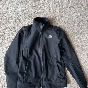 The North Face Women’s Black Performance Jacket